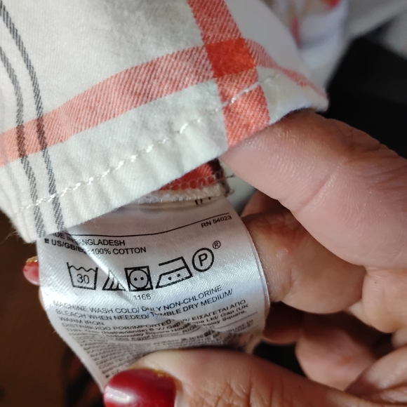 Banana Republic White and Orange Plaid Button Down Shirt - Picture 4 of 6